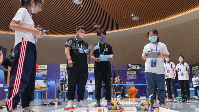 云原生混合云数据仓库部署：架构解析与优势探讨**